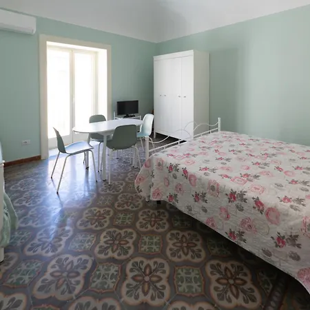 Apartment Casa Silvana Nel Centro Di By Wonderful Italy Cefalu